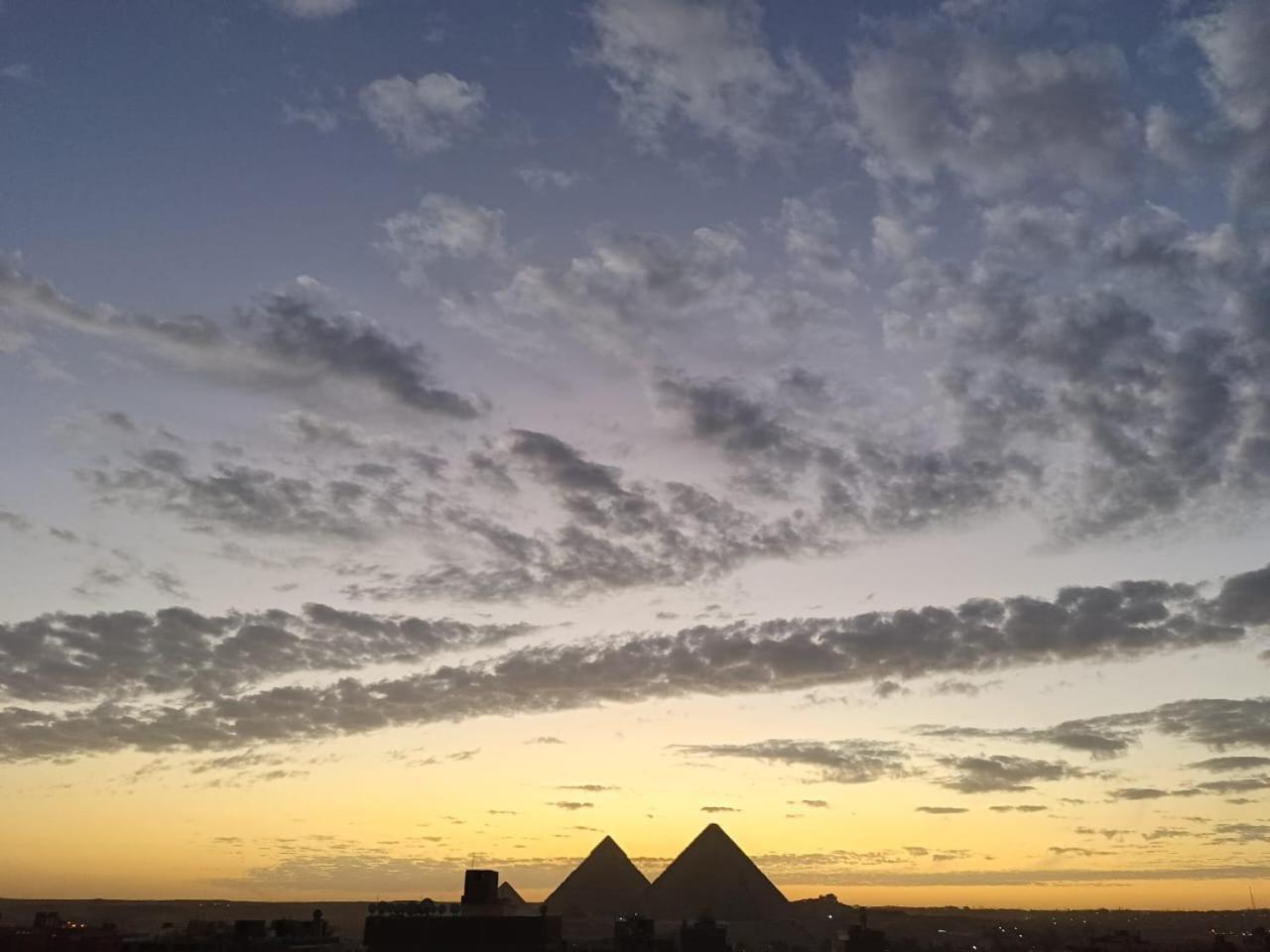 Готель Bedouin Pyramids View Kafrat al Jabal Екстер'єр фото