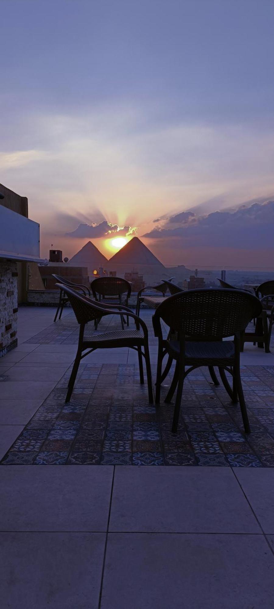 Готель Bedouin Pyramids View Kafrat al Jabal Екстер'єр фото